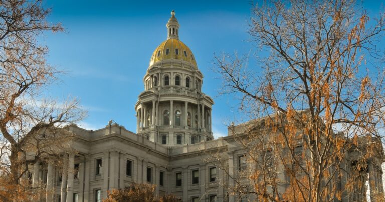 La Chronologie de la Legislation du Cannabis au Colorado